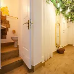 Dimora Indipendenza Apartment *