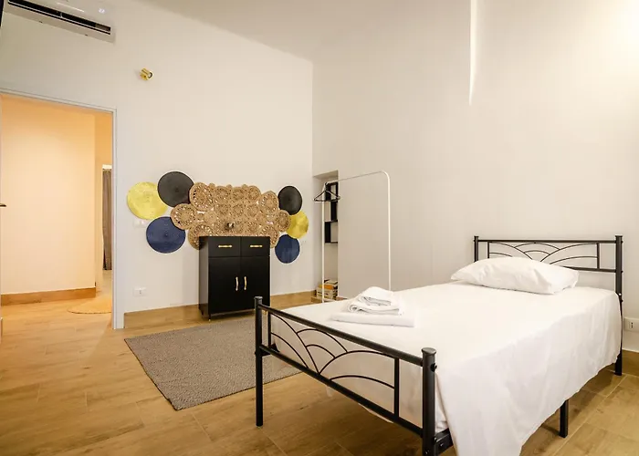 Dimora Indipendenza Lägenhet